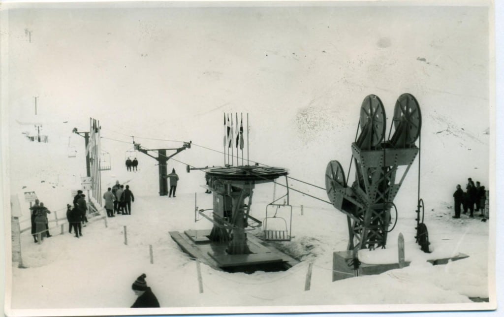 El telesilla biplaza Furco fue el primer remonte de Formigal. Tenía una longitud de dos kilómetros y 250 metros y una capacidad para 600 esquiadores/hora. (Copyright/Aramón) 