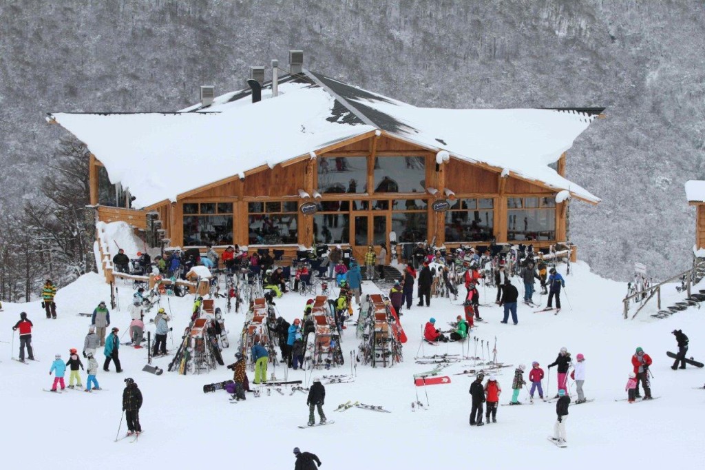 La estación de esquí de Cerro Castor , en Tierra del Fuego, tiene previsto abrir el 26 de junio.(Copyright/Cerro Castor)  