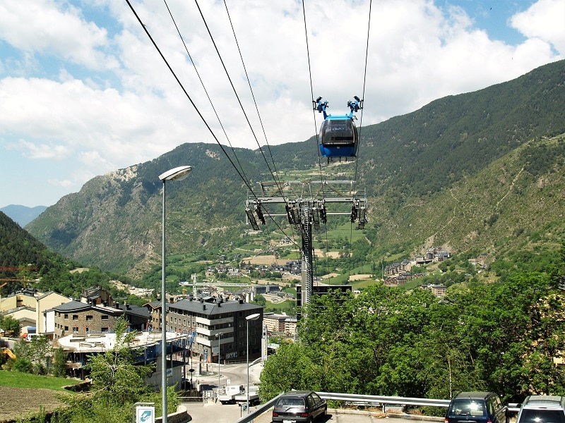 La magia del Funicamp para un verano activo en Encamp (Andorra)