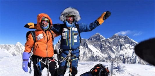 Alex Txikon Jonatan García Ama Dablam invernal