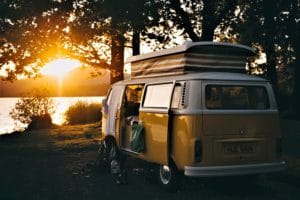 furgoneteros y autocaravanistas explotan sector camping