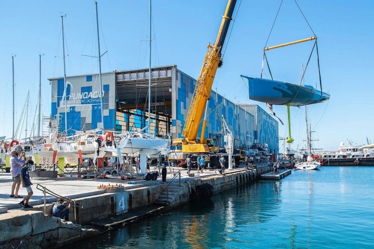 One Plane, One Ocean de Dídac Costa