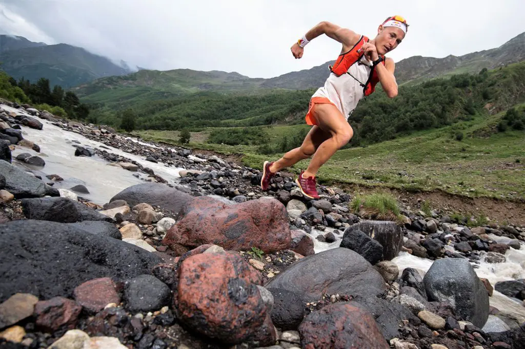 Elbrus Mountain Race Dmitry Mityaev récord FKT Vuelta Monte Elbrus