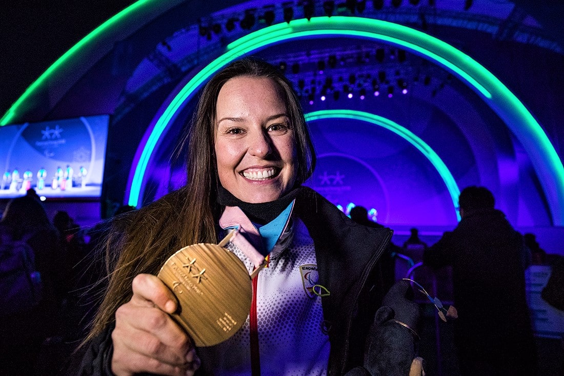Astrid Fina retirada snowboarder