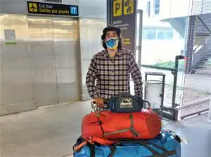 Jonatan García Los alpinistas españoles atrapados en Nepal llegan a Madrid