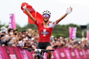 Jolanda Neff Tokio XCO