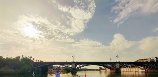 Antonio de la Rosa remo Ocean Defender