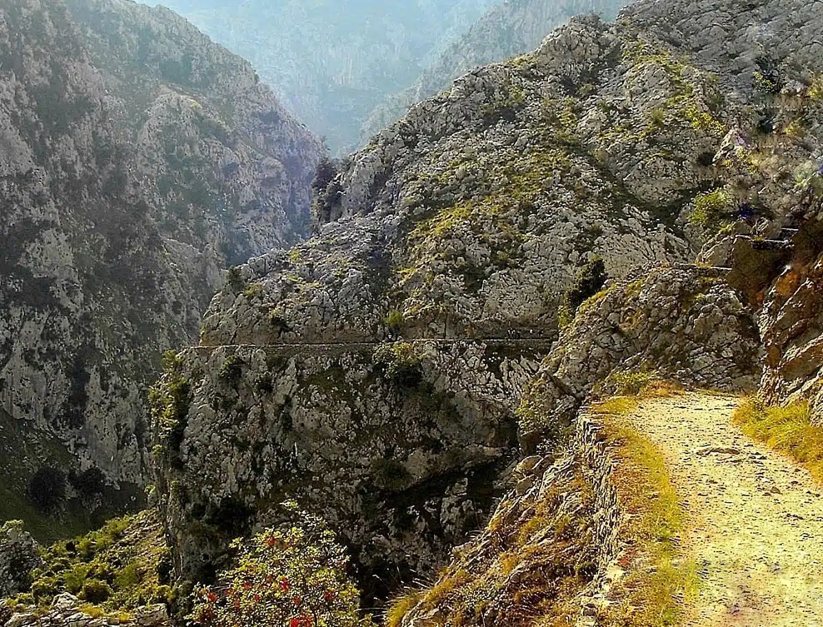 sendero rura del Cares León Asturias 