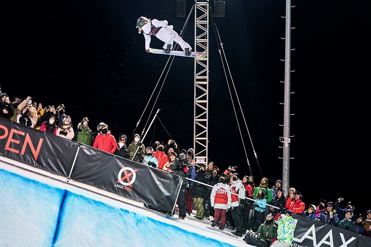 Chloe Kim Laax