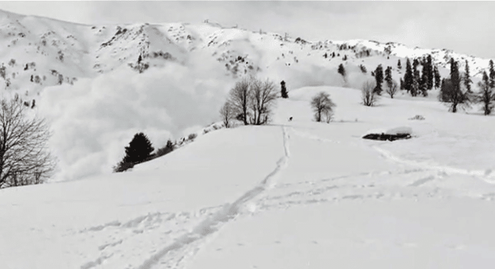 Gulmarg ski