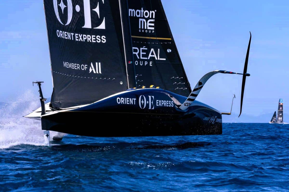 Luna Rossa Prada Pirelli Team Orient Express Racing Team