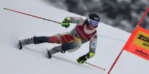 Aleix Aubert en acción durante el Gigante de Saalbach, donde logró una destacada 23ª posición en sus primeros Mundiales.