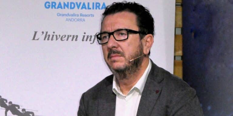 Betim Budzaku, director general de Andorra Turisme, en un evento de presentación sobre la estrategia turística de Andorra.