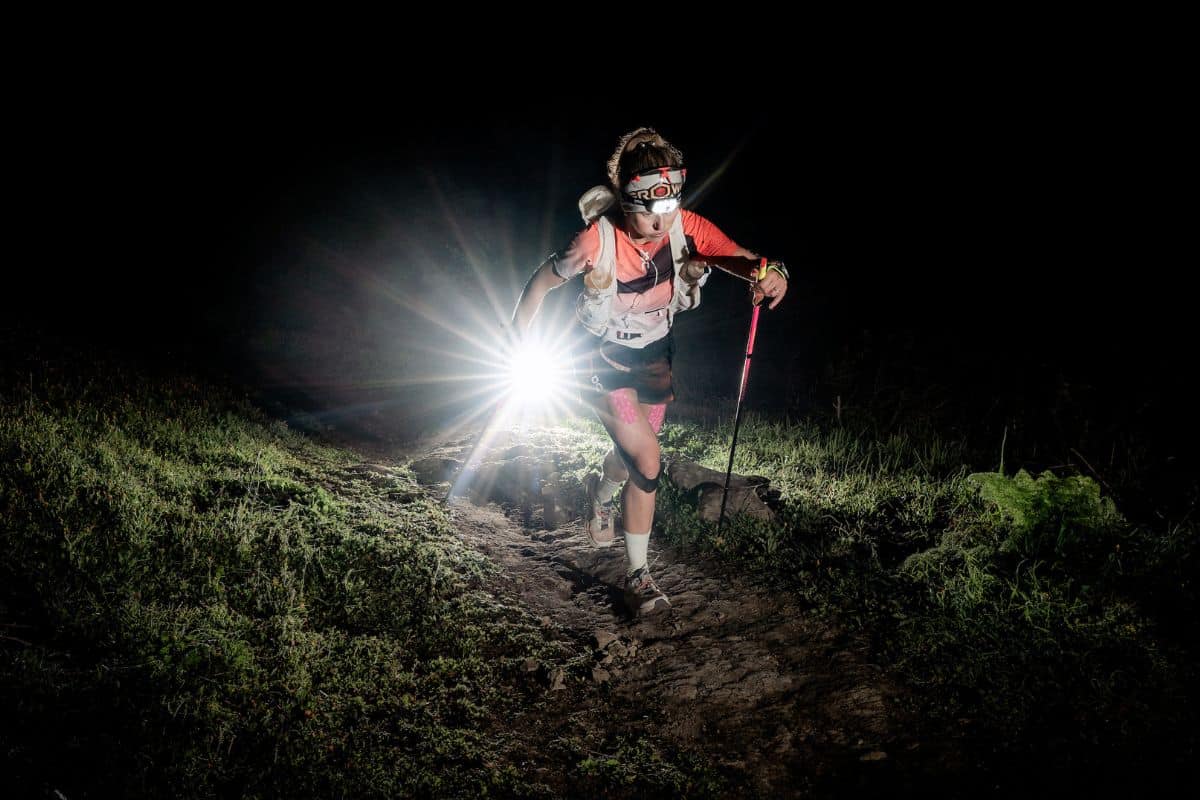 Claudia Tremps,corriendo de noche
