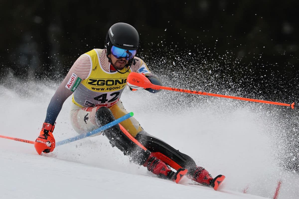 Juan del Campo en acción durante el eslalon del Mundial de Saalbach, donde finalizó en la 30.ª posición, siendo el mejor español.