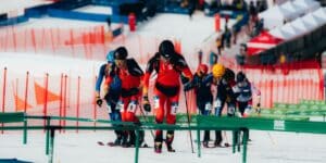 Oriol Cardona en acción durante una prueba de la Copa del Mundo de esquí de montaña.