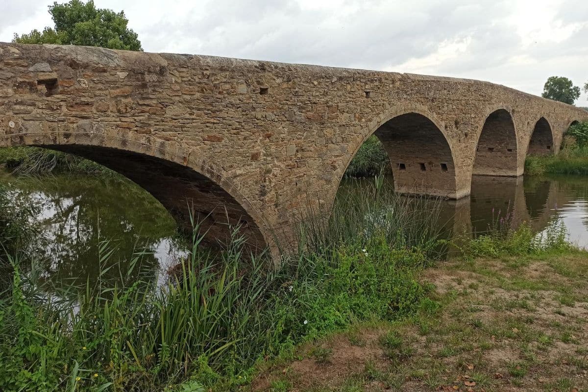 Puente mediaeval de Gualta