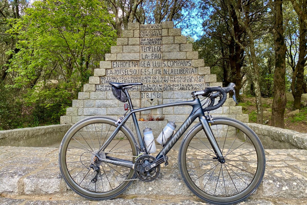 Coll de Manrella y monumento a Lluís Companys 