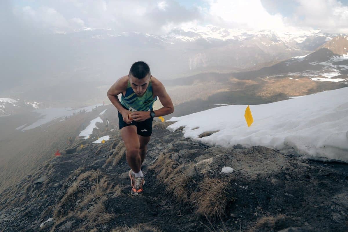 Gianluca Ghiano camino del Monte Zerbion