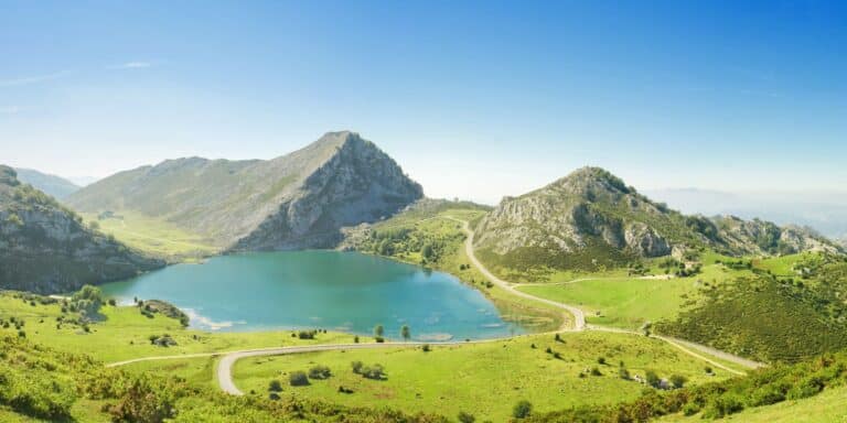 Lago Enol Parque Ncional Picos de Europa