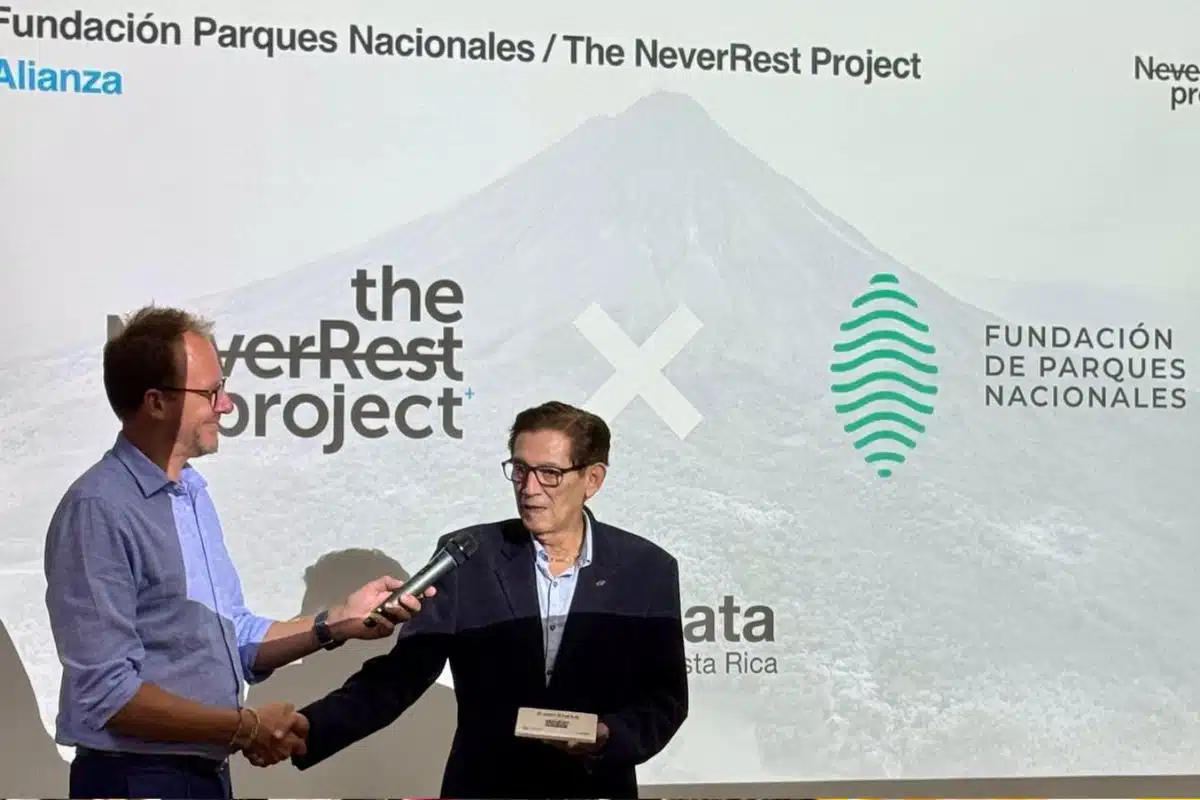 Frédéric Kauffmann -izq.-y Ricardo Meneses-Orellana Costa Rica Parques nacionales sostenibles 