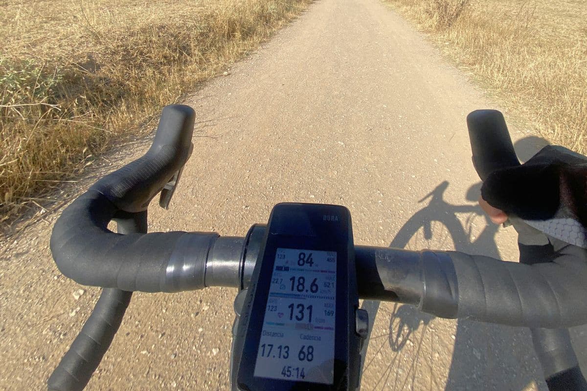 Rodando entre Sant Climent y Peralada,