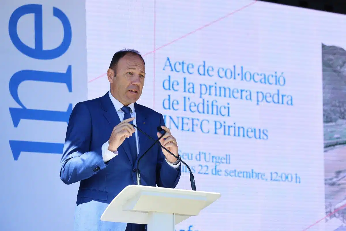 El conseller d’Esports Berni Álvarez