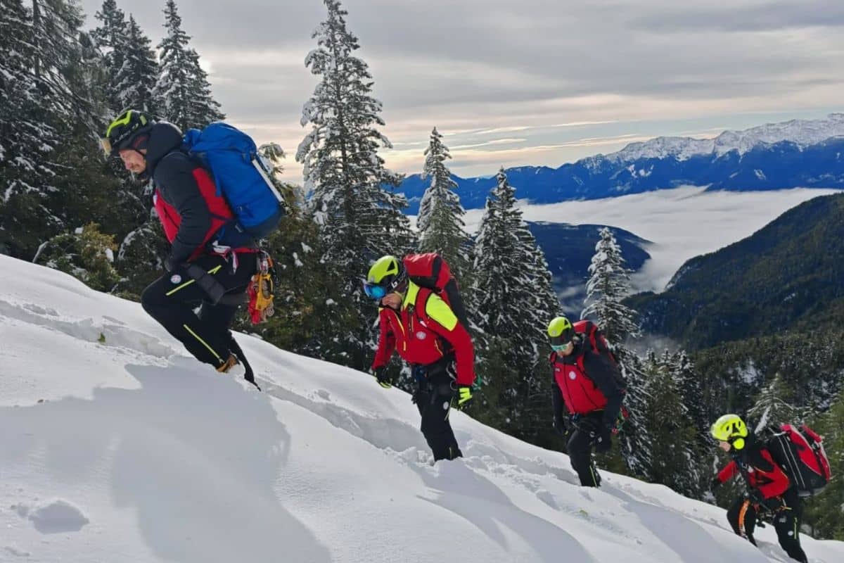 Rescate Tosc Alpes Julioanos