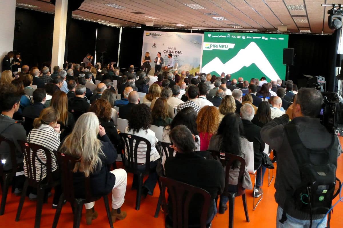 Presentació Pirineu 365 FGC
