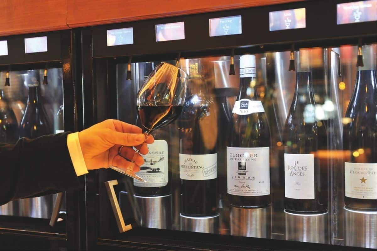 Bodega Les Grands Buffets de Narbona