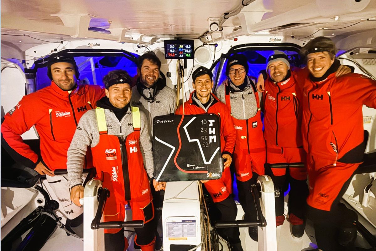 Ægir Ocean Smock Top