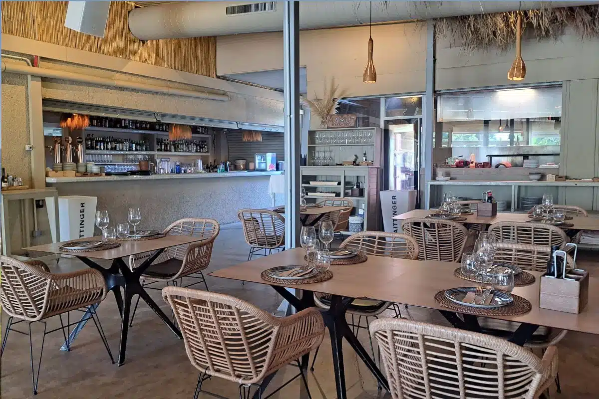 Salón comedor Mamut Beach Club