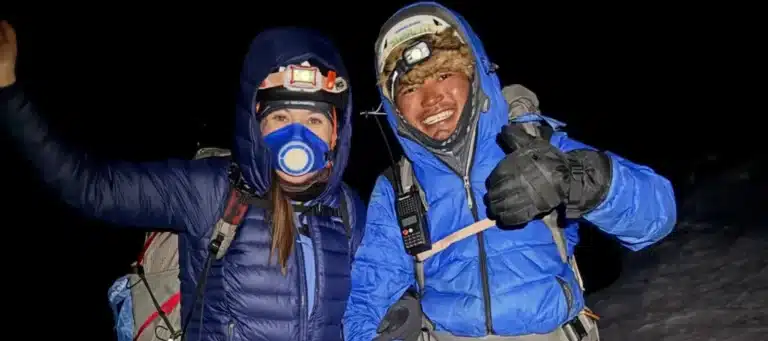 Kristin Harila y el sherpa Angsonam Bhechyaba