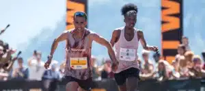 Elhousine Elazzaoui y Caroline Kimutai