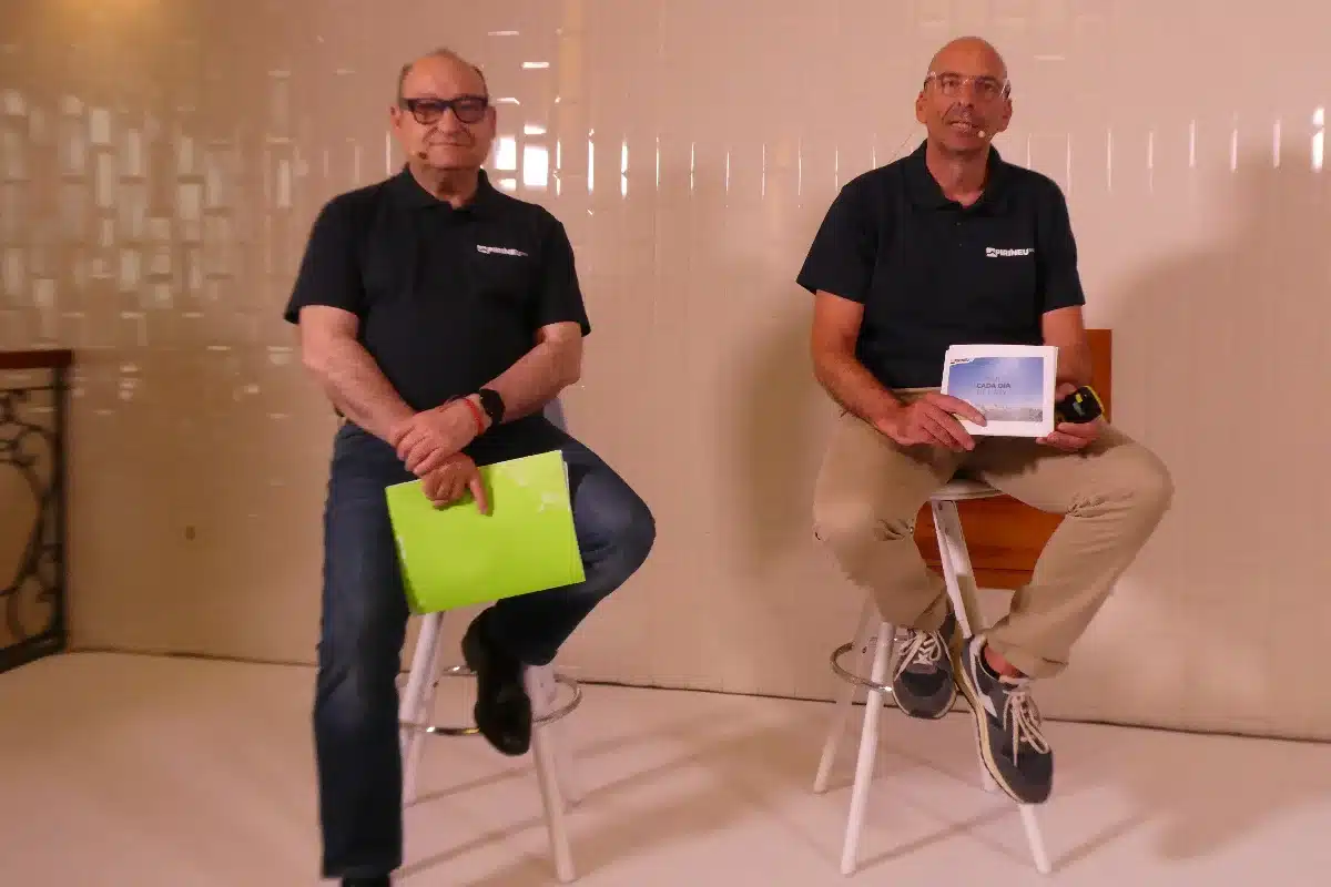 Carles Ruiz Novella, presidente de FGC, y Enric Serra, 
