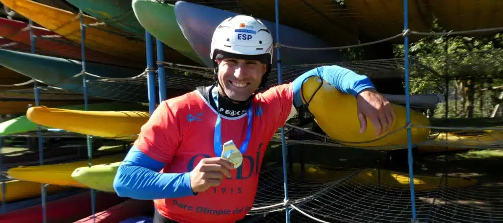 Manu Ochoa Kayak Cross